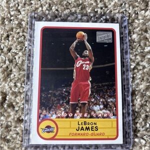 Lebron James 2003 Bazooka Mini
Road Red Jersey Rookie Card #223
• Ungraded 7/10